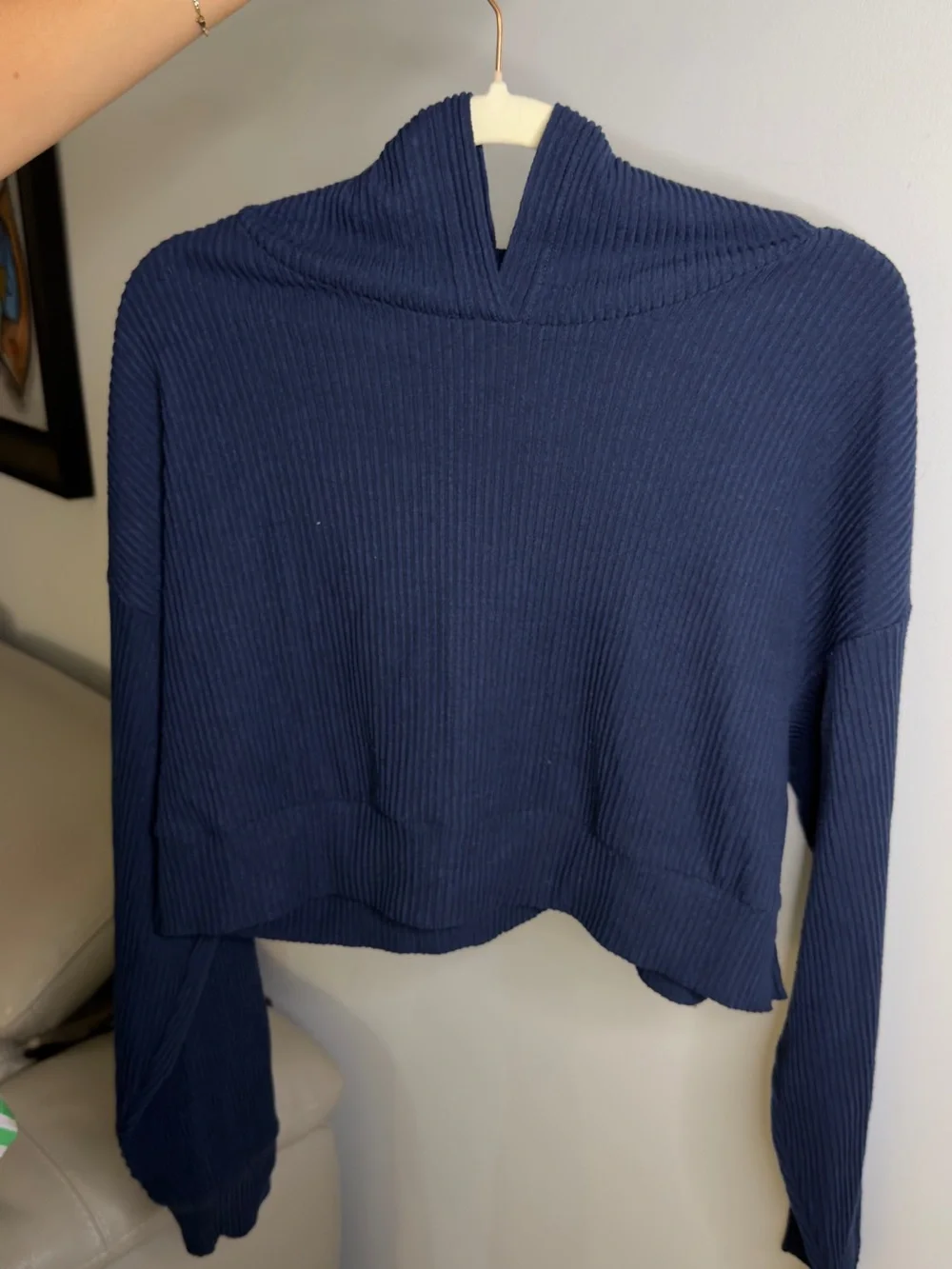 ALO Yoga Ribbed Navy Blue Cropped Hoodie